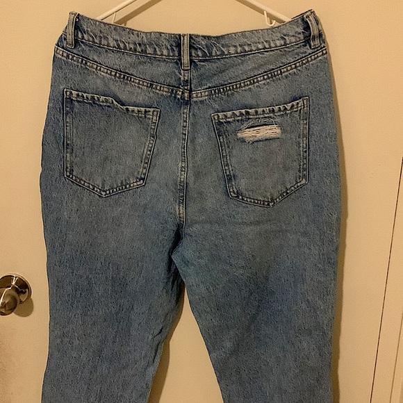 Garage Denim - Picture 4 of 4